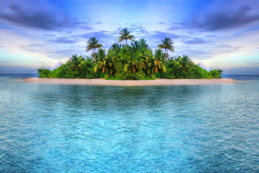 Essential Oil Blends that smell like a Disney Vacation 11 Island with blue water