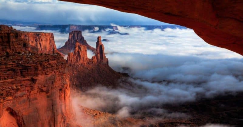 Canyonlands vs Arches National Park