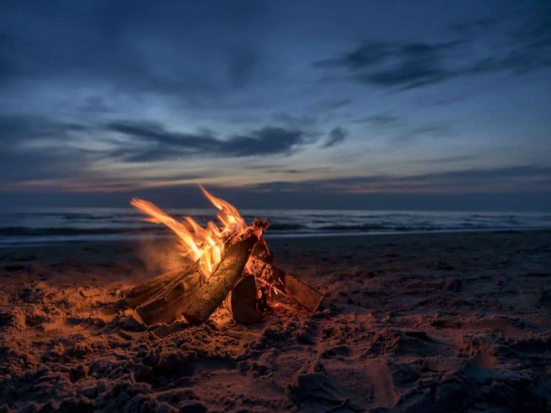 Beach Camping Tips, Build a fire