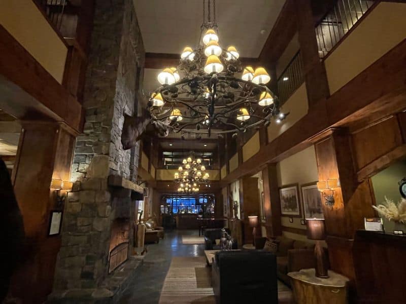 Lobby Lodge at Whitefish Lake