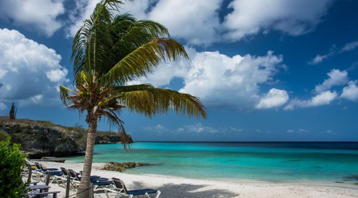 Aruba Vs Curacao