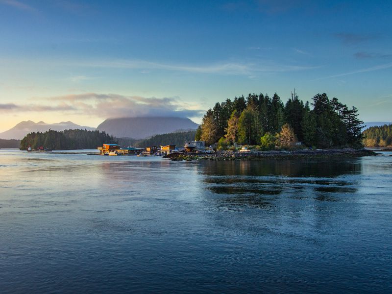 Is Vancouver Island Worth Visiting? 15 Reasons to visit! 6 Tofino, Vancouver Island