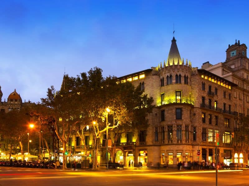 Barcelona Cruise Port Guide: Everything You Need to Know 11 Passeig de Gràcia