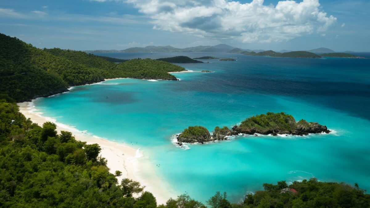 Trunk Bay