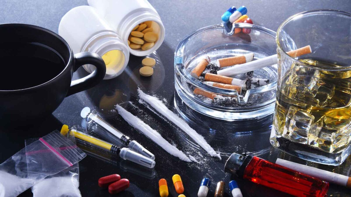 15 Common Choices in Life That Are Actually Really Bad 16 image14 8