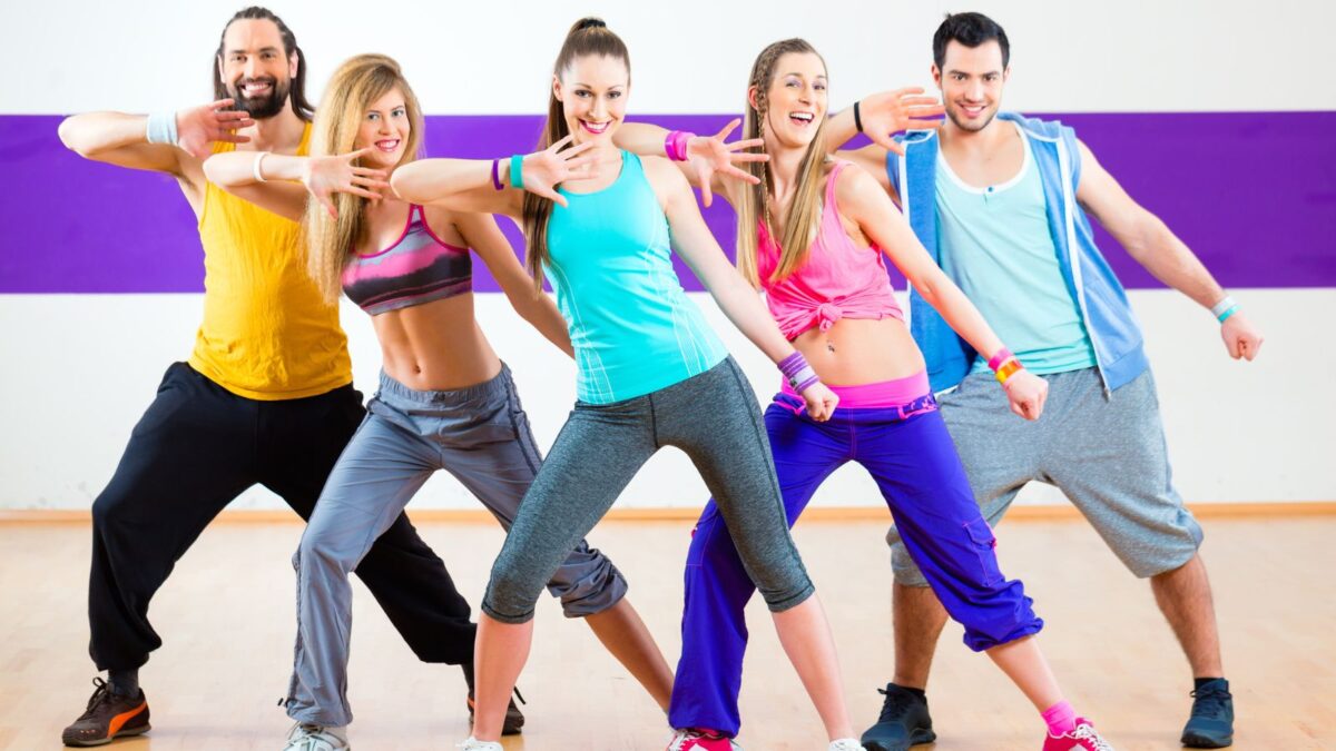 10 Vintage Activities TikTok Made Trendy Again 11 Dancing