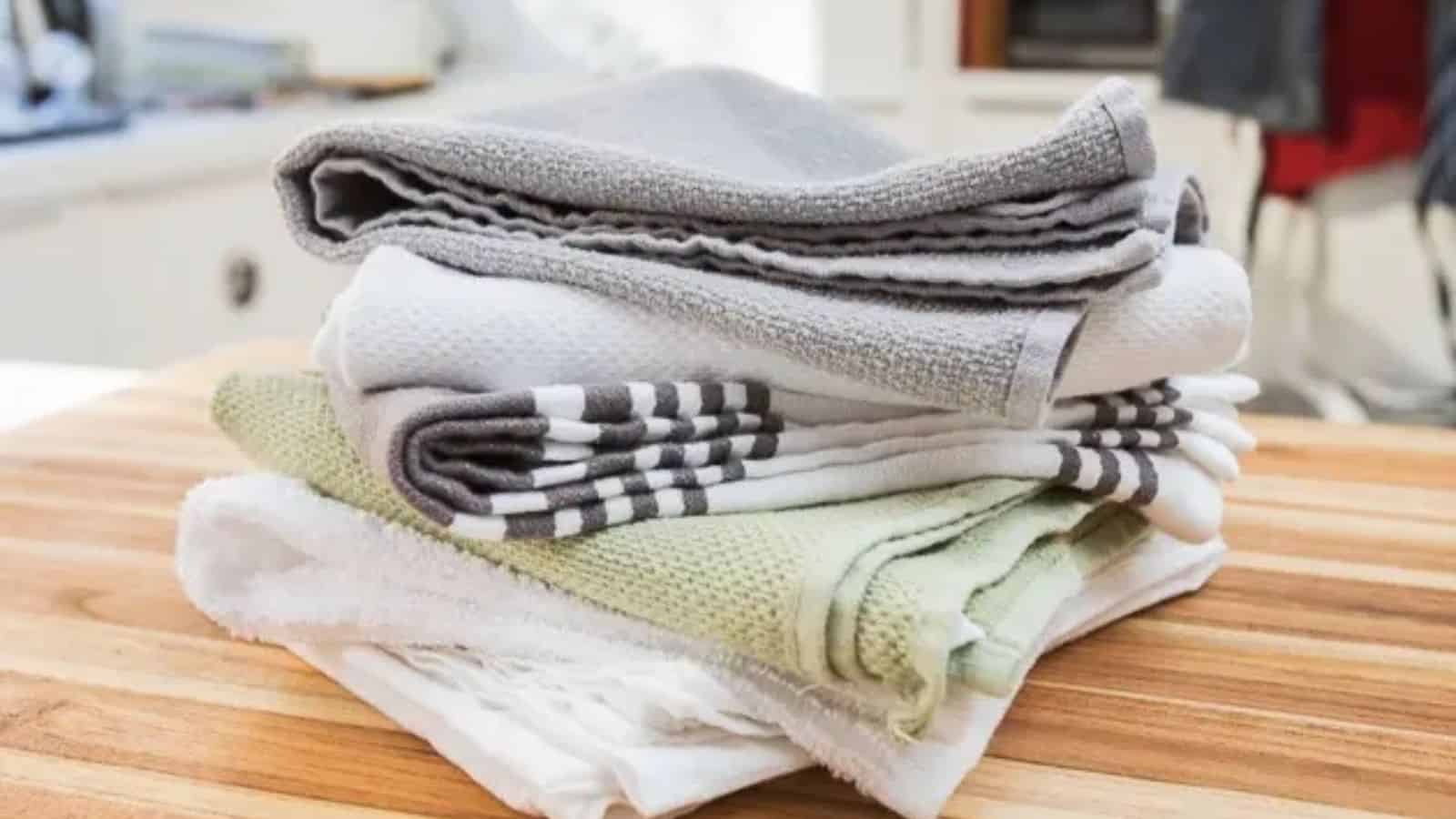 12 Items In The Kitchen That You Should Get Rid Of ASAP