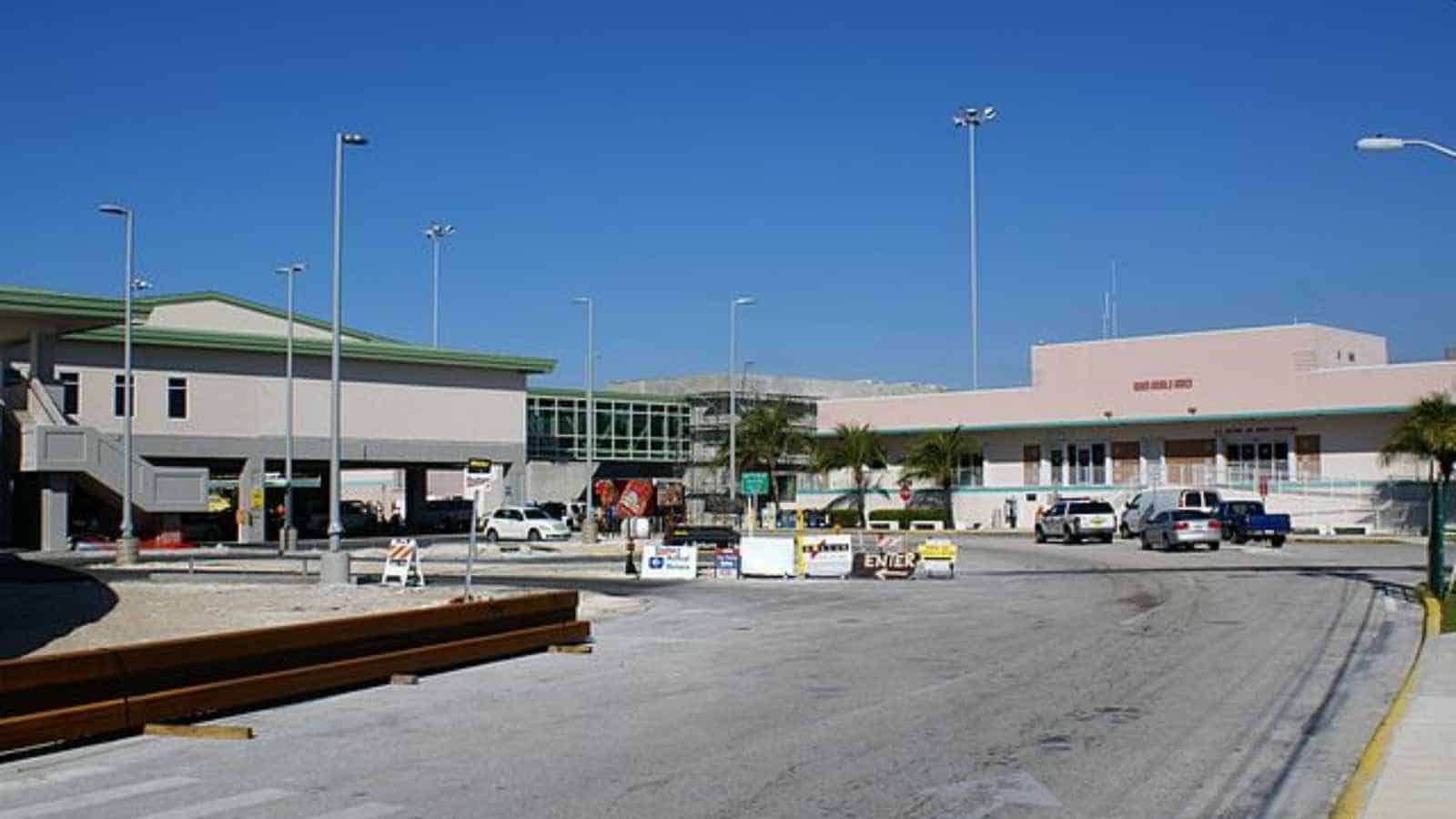 15 Best Tiny Airports in The United States That Prove Size Doesn't Matter 4 Best Tiny Airports in The United States That Prove Size Doesn't Matter