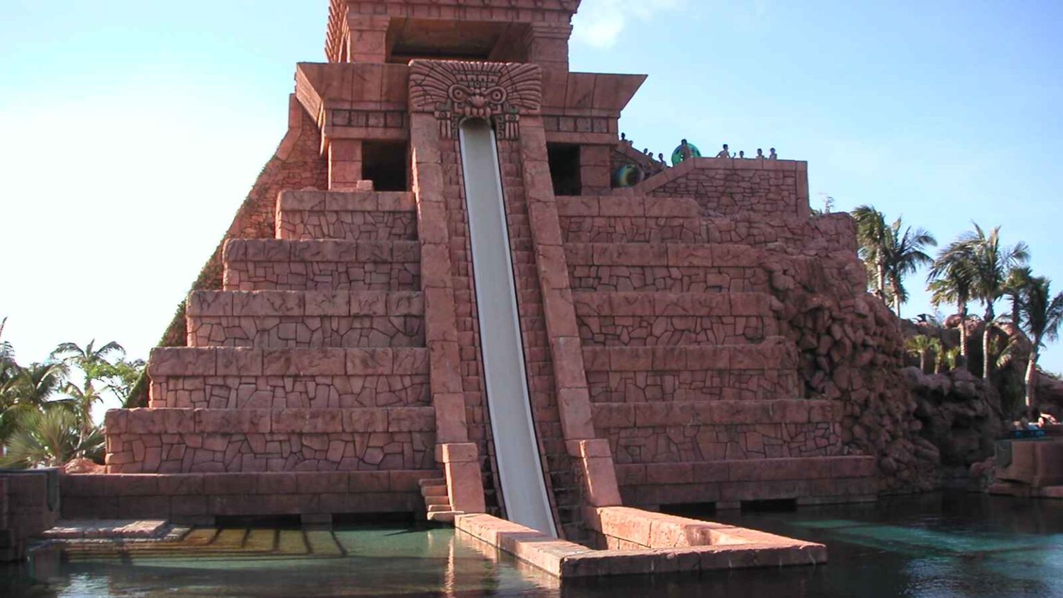 15 Of The Most Terrifying Water Attractions In The World