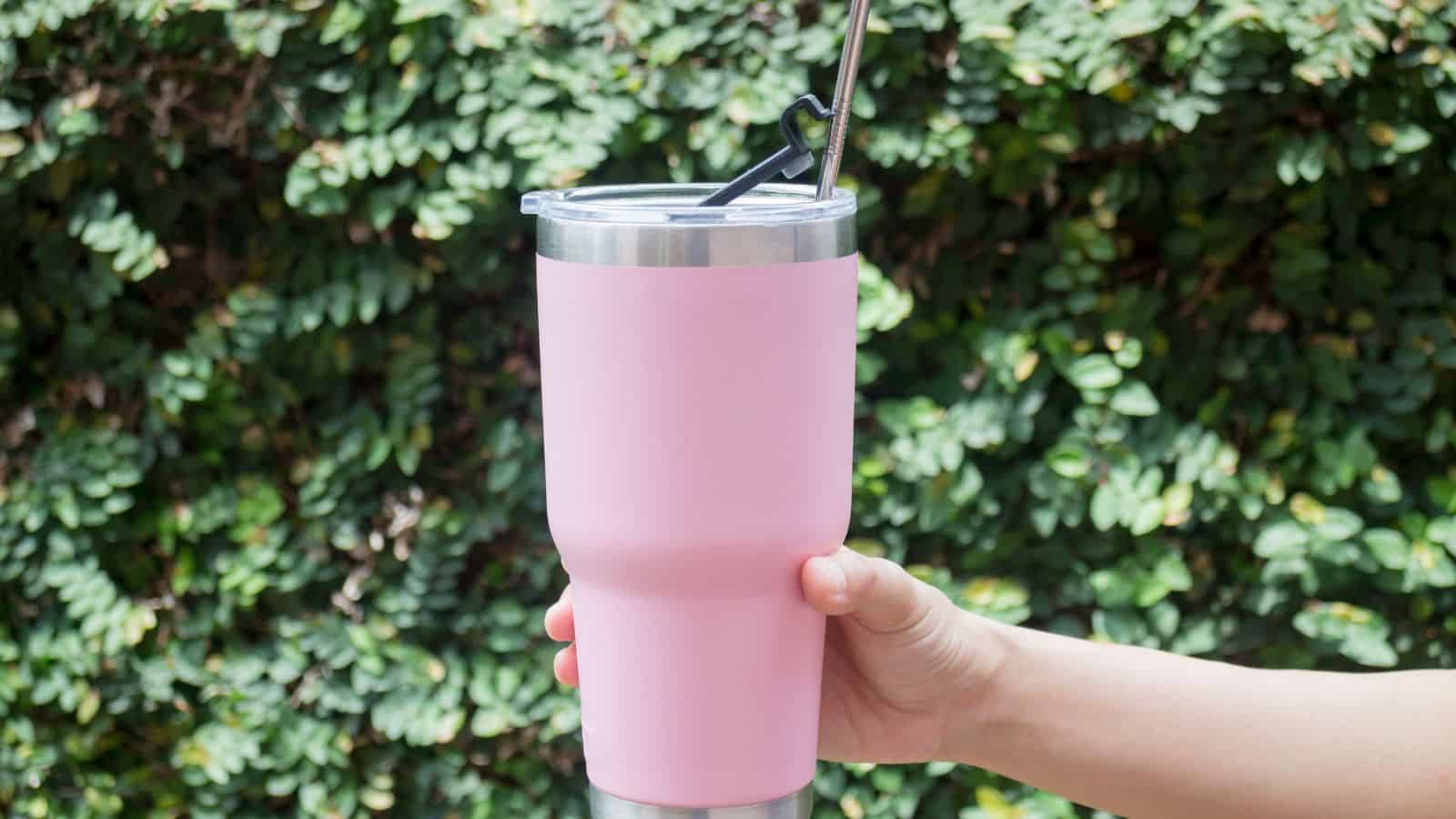 12 Items In The Kitchen That You Should Get Rid Of ASAP