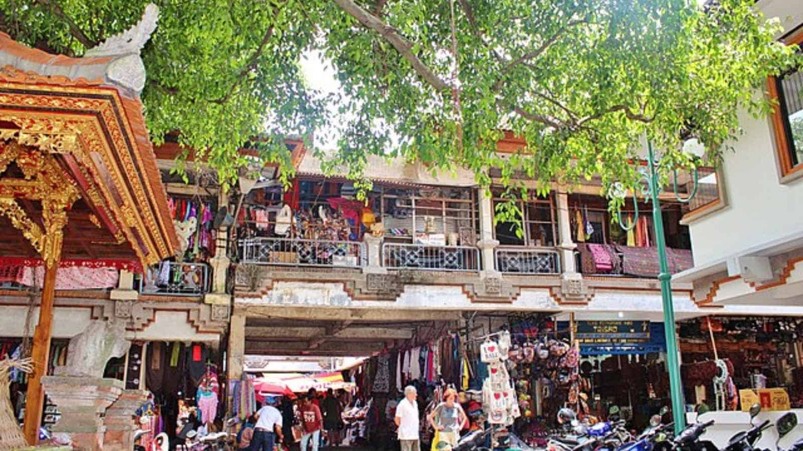 The 13 Friendliest Cities in the World (and How Much They Cost to Visit) 7 Friendliest Cities in the World (and How Much They Cost to Visit)