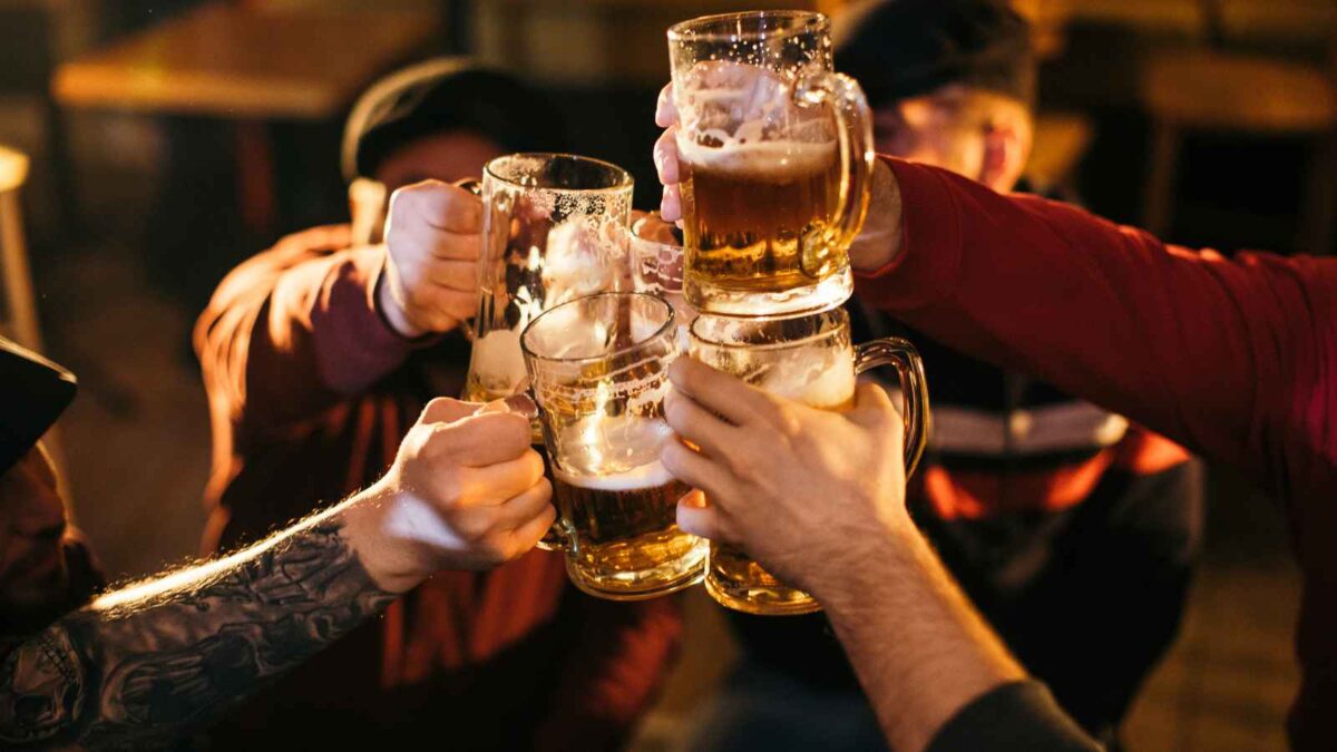 12 Businesses Millennials Have Killed