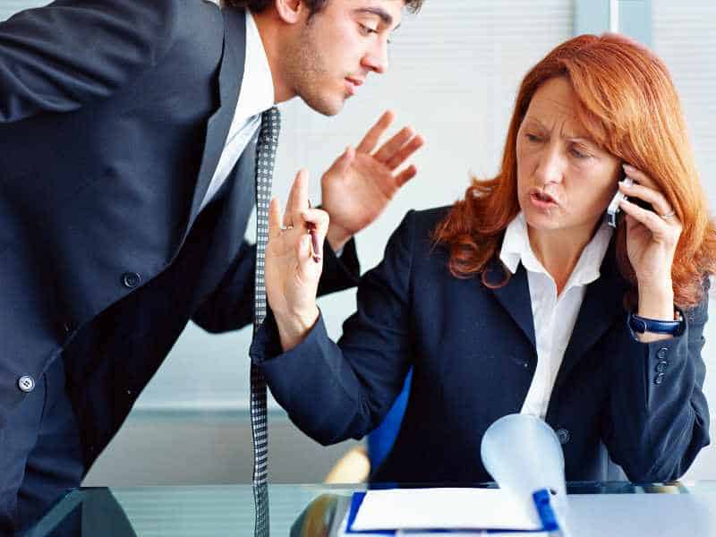 15 Polite Habits Most People Secretly Dislike
