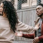 15 Life-Saving Tips for Dealing With a Narcissist You Wish You Knew Sooner