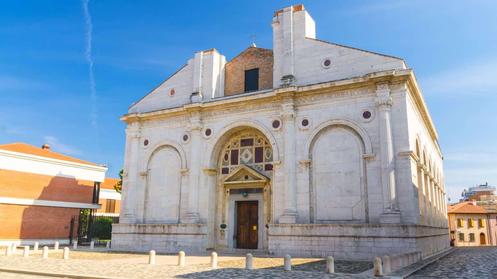 18 of the World’s Oldest Libraries and The Stories They Tell 18 Malatestiana
